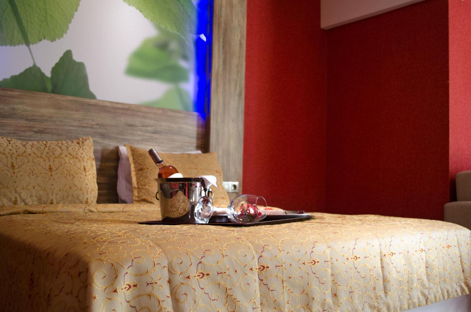 Delfi Hotel Spa & Wellness Center Bodrum Pokoj fotografie