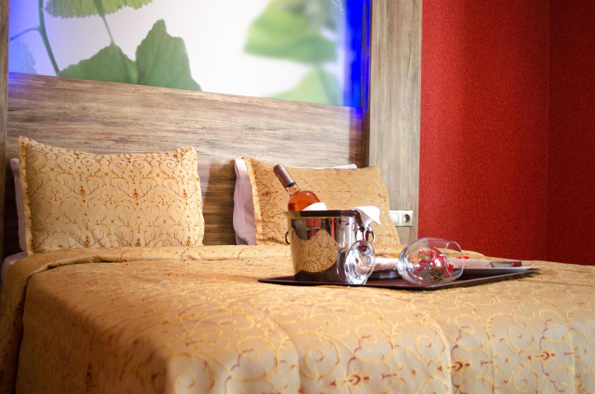 Delfi Hotel Spa & Wellness Center Bodrum Pokoj fotografie